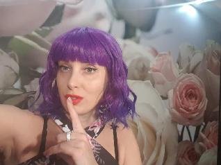lucky4love - flirt, cam2cam,chatten, BDSM - Hello! My name is Byanka. I have high heels-boots- naylon-strapon - stockings - panty hose- leader-corset- velvet. Do you want toplay with me? Come on baby!!!!
