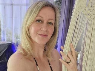 MarleneBloem - Football, parties, skiing and sex. - Actually, I`m shy, but inside burns the fire of horniness. I need sex at least 3 times daily! Your hard c*ck - makes me drool with lust! Come to me - now!